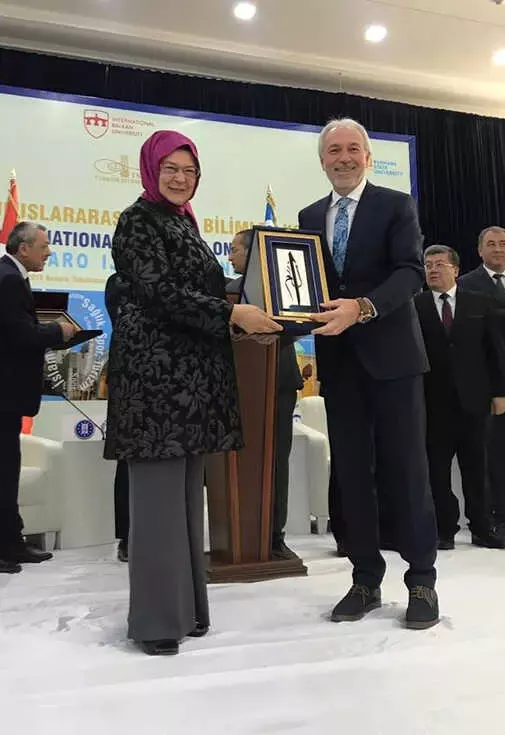 Başkan Kamil Saraçoğlu Özbekistan'da Başkan Kamil Saraçoğlu Özbekistan'da