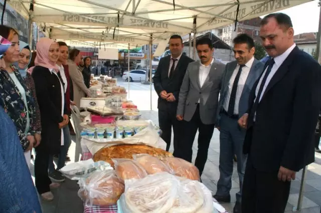 Devrek Protokolü Kermeste Buluştu Devrek Protokolü Kermeste Buluştu