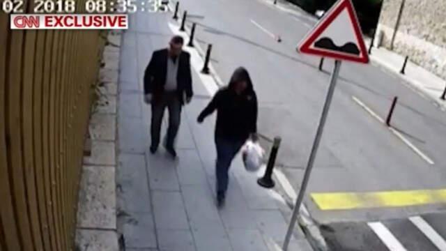 Kaşıkçı'nın Kıyafetlerini Giyip Konsolosluktan Çıkan Dublörün Görüntüleri Yayınlandı