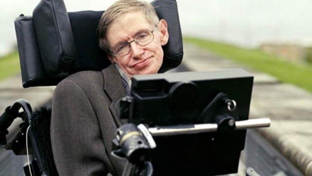 Stephen Hawking Hayranlarına Duyrulur: Özel Eşyaları Satışa Çıkıyor!