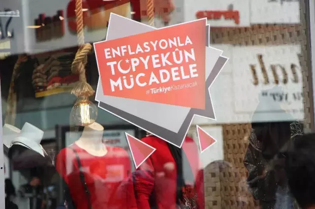 Vatandaşlar Zamların Geri Alınmasını Bekliyor Vatandaşlar Zamların Geri Alınmasını Bekliyor
