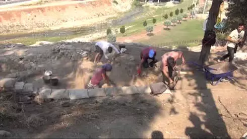 7 Bin Yıllık Dev Saray 7 Bin Yıllık Dev Saray