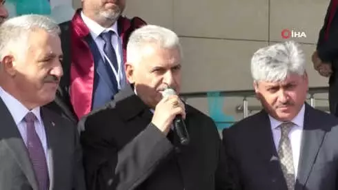 Kaü, TBMM Başkanı Yıldırım'a Fahri Doktora Unvanı Verdi
