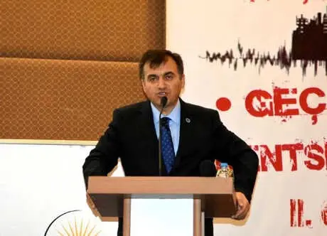 Van'da, Depremin Yıl Dönümünde 2'nci 'Deprem Çalıştayı' Van'da, Depremin Yıl Dönümünde 2'nci 'Deprem Çalıştayı'