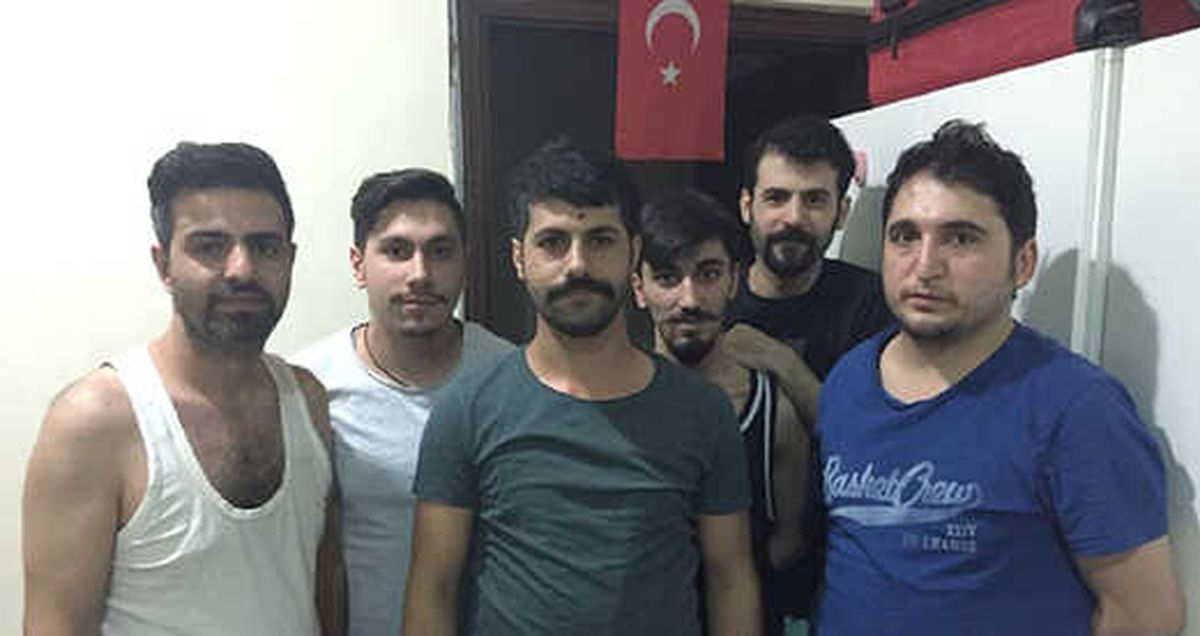 Gürkan Şef'te Çalışmaya Giden 6 Türk Aşçı, Suudi Arabistan'da Mahsur Kaldı