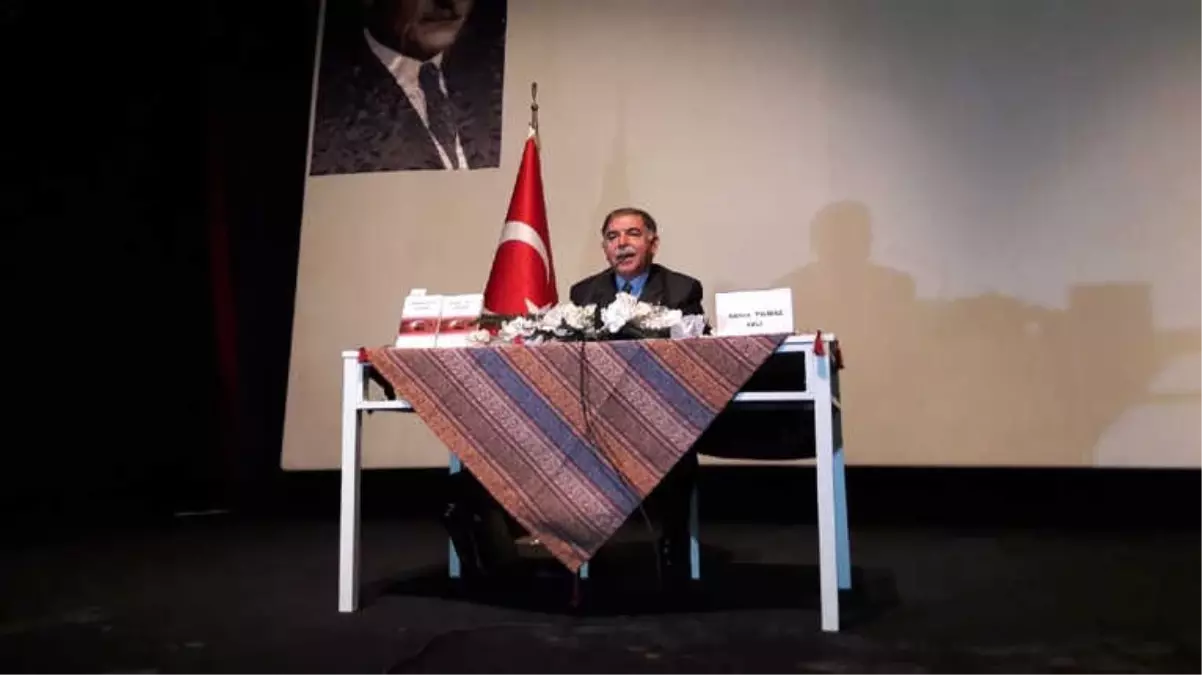 Gürün'de 'Yeniden Diriliş Gençliği' Konferansı