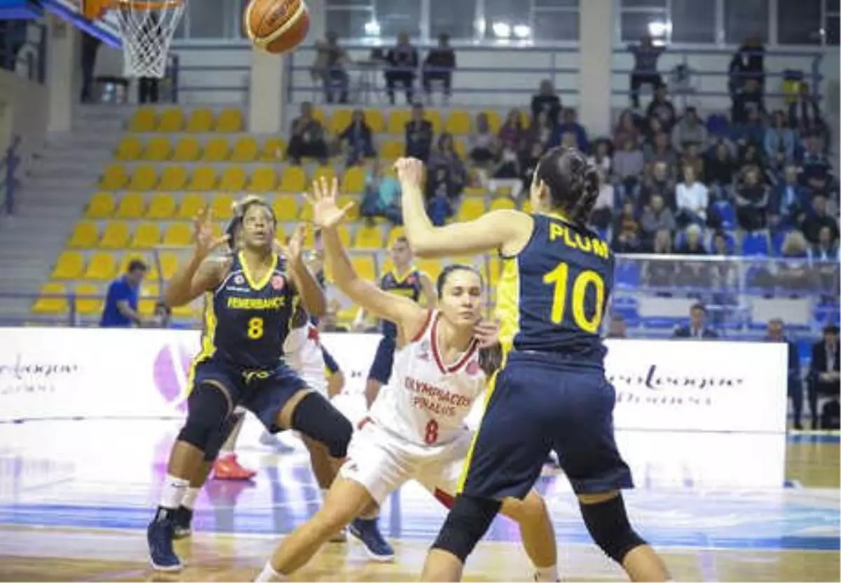 Olympiakos - Fenerbahçe: 54-63