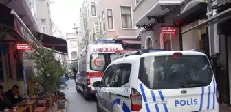 Tarlabaşı: Otel Odasında Uyuşturucu Komasına Giren Üniversite Öğrencisi Hayatını Kaybetti Tarlabaşı: Otel Odasında Uyuşturucu Komasına Giren Üniversite Öğrencisi Hayatını Kaybetti