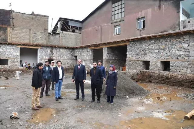 Yıldızlı Han ve Bilgi Evlerinde İnceleme