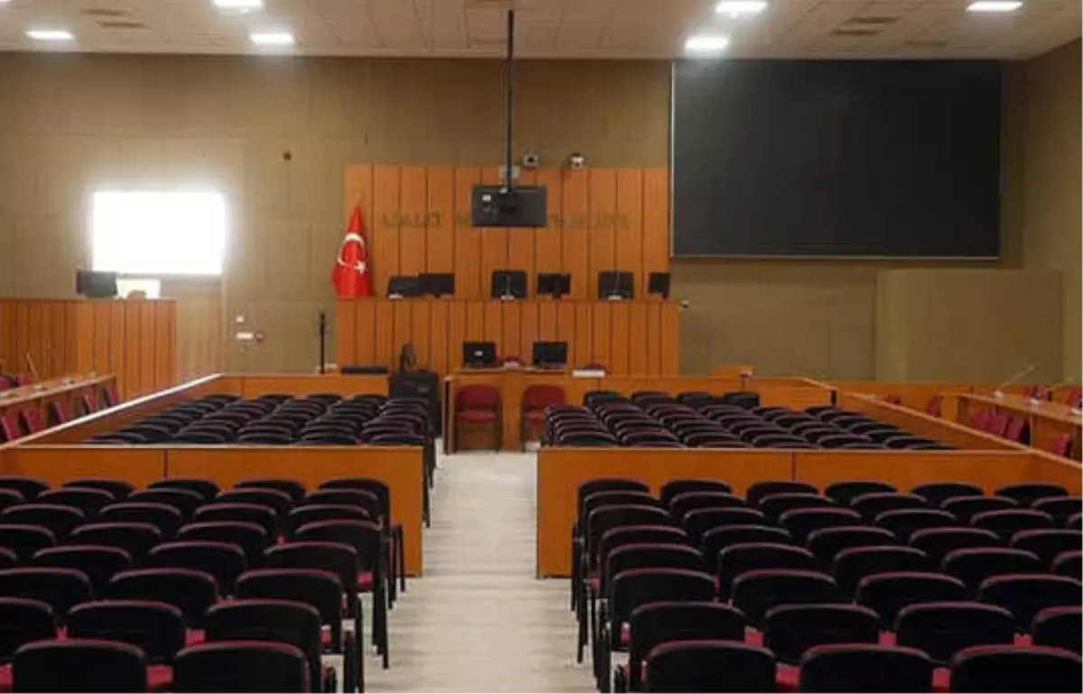 Donanma Komutanlığı Davasında Eski Amirallere Ağırlaştırılmış Müebbet