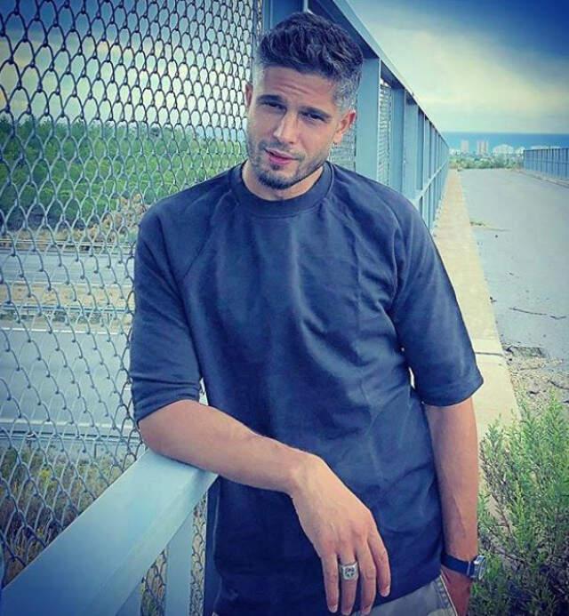 Ünlü Oyuncu Haluk Piyes, Değişimiyle Herkesi Şaşırtı