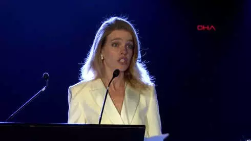 Antalya Süper Model Natalia Vodianova, Kadınlar İçin Antalya'da Antalya Süper Model Natalia Vodianova, Kadınlar İçin Antalya'da
