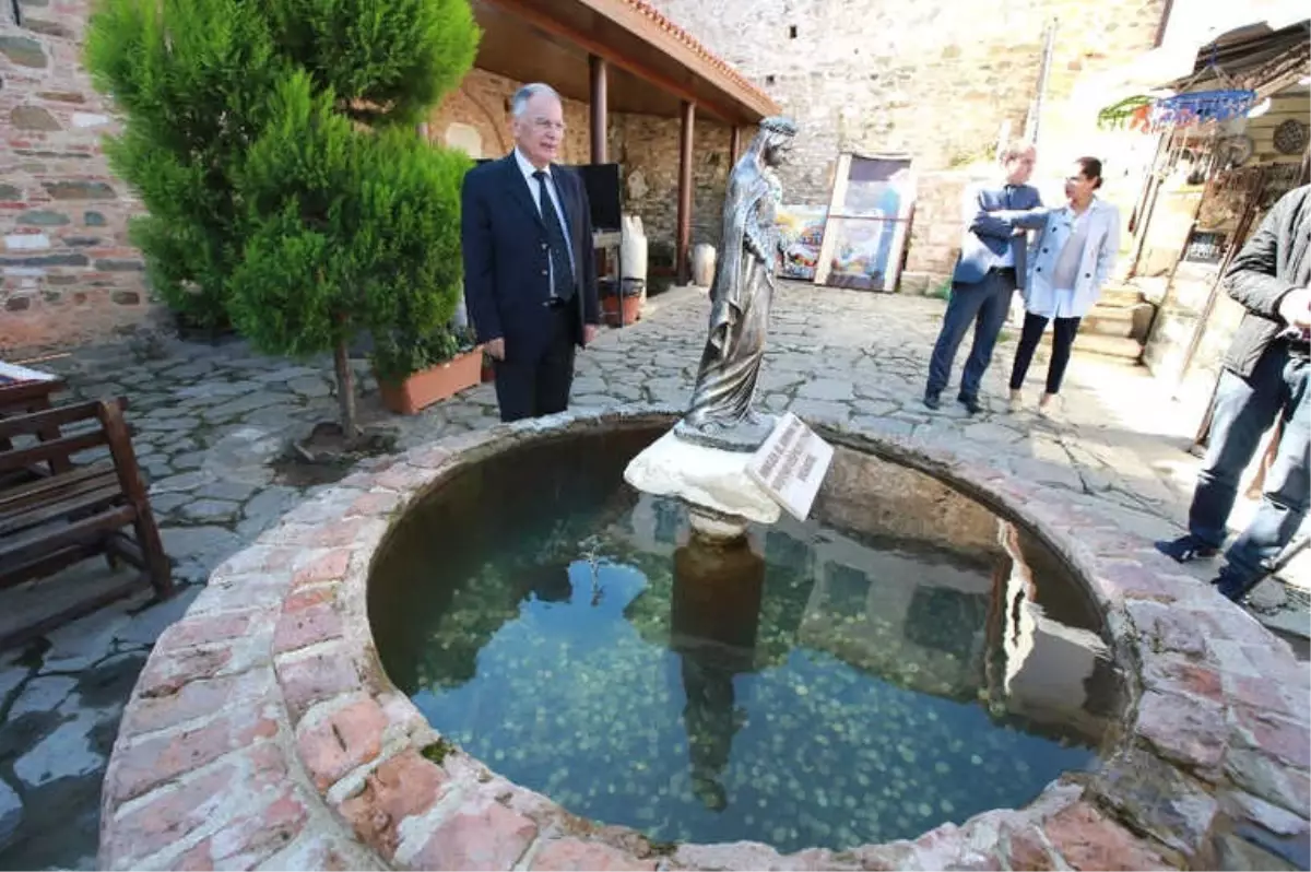Dilek Havuzuna Atılan Paralar Kamuya Geçecek