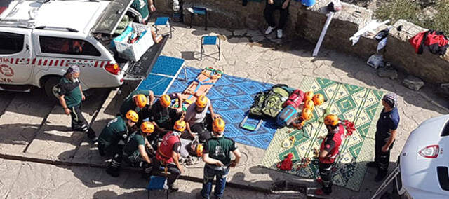 İHH arama kurtarma ekibi Antalya'da