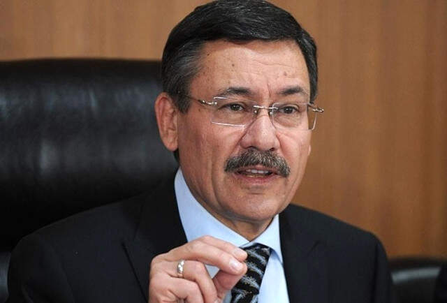 Melik Gökçek'in Adaylık Haberlerini Değerlendiren Mansur Yavaş: Saman Alevi Gibidir