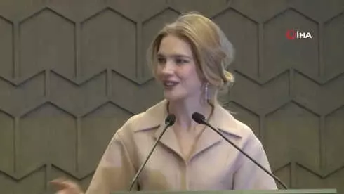 Natalia Vodianova'dan Türk Kadınlarına Övgü Natalia Vodianova'dan Türk Kadınlarına Övgü