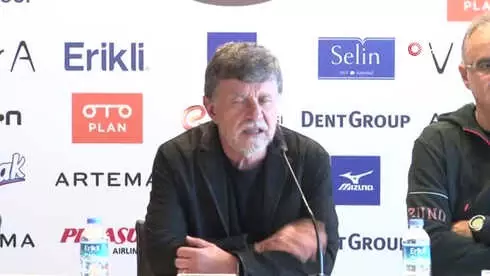 Eczacıbaşı Vitra Sezonu Açtı -1- Eczacıbaşı Vitra Sezonu Açtı -1-