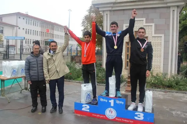 Erzincan'da Cumhuriyet Koşusu Yapıldı