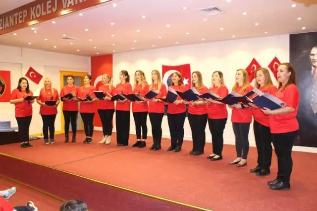 Gkv'li Minik Yüreklerin Cumhuriyet Çoşkusu Gkv'li Minik Yüreklerin Cumhuriyet Çoşkusu