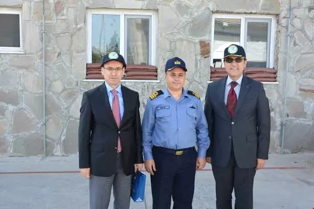 Kaymakamlardan Radar Komutanlığı'na Ziyaret Kaymakamlardan Radar Komutanlığı'na Ziyaret