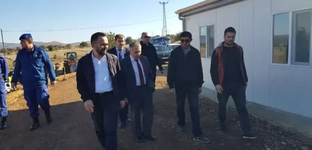 Kula'nın 6'ncı Baraj İnşaatında Çalışmalar Sürüyor Kula'nın 6'ncı Baraj İnşaatında Çalışmalar Sürüyor