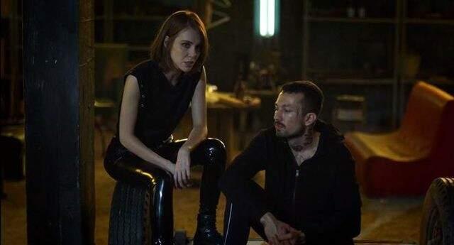 Rol Arkadaşı Efecan Şenolsun Tarafından Tacize Uğradığını Söyleyen Elit İşcan, Konuyu Yargıya Taşıdı