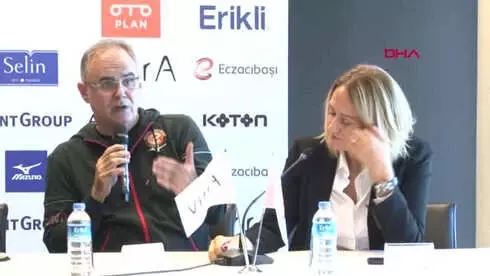 Spor Eczacıbaşı Vitra'da Yeni Sezonun Açılışı Yapıldı Spor Eczacıbaşı Vitra'da Yeni Sezonun Açılışı Yapıldı