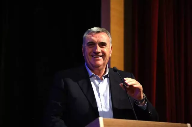 AK Parti Adapazarı 57. Danışma Meclisi Gerçekleşti AK Parti Adapazarı 57. Danışma Meclisi Gerçekleşti