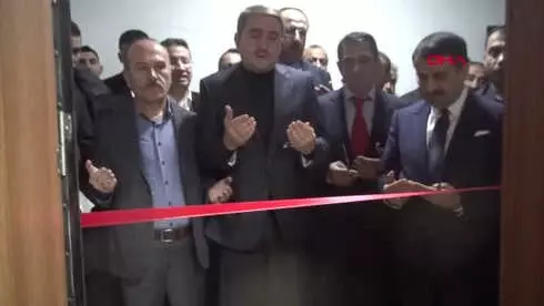 Hakkari Şehit Ahmet Budak'ın Adı Konferans Salonunda Yaşatılacak Hakkari Şehit Ahmet Budak'ın Adı Konferans Salonunda Yaşatılacak