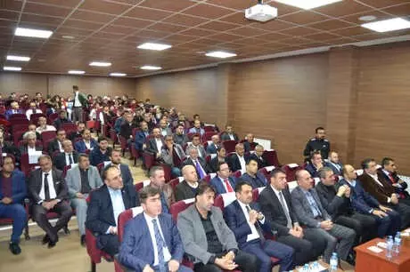 Şehit Ahmet Budak'ın Adı Konferans Salonunda Yaşatılacak Şehit Ahmet Budak'ın Adı Konferans Salonunda Yaşatılacak