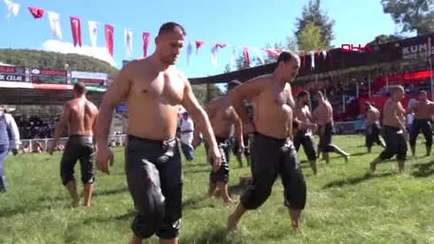 Spor Kırkpınar Başpehlivanlarından Hasan Tuna'ya Duygusal Jübile