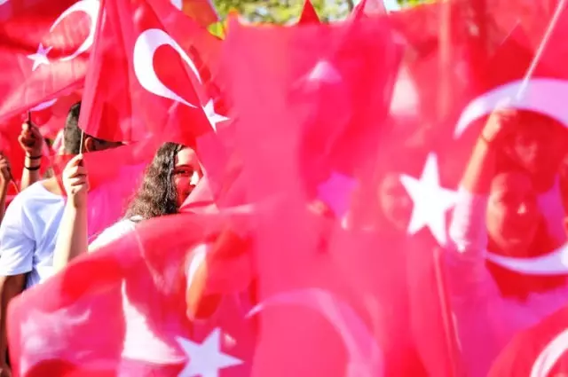 Çanakkale'de 29 Ekim Coşkusu