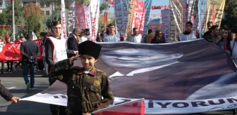 CHP'liler Anıtkabir'e Yürüdü