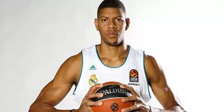 Ekim Ayının Mvp'si Tavares Seçildi