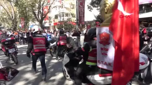 İstanbul- Yüzlerce Motosikletliden Cumhuriyet Korteji İstanbul- Yüzlerce Motosikletliden Cumhuriyet Korteji