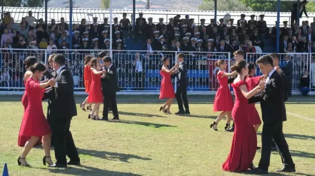 İzmir'in İlçelerinde Cumhuriyetin 95. Yıl Gururu