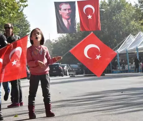 Konya ve Aksaray'da Cumhuriyet Bayramı Coşkuyla Kutlandı