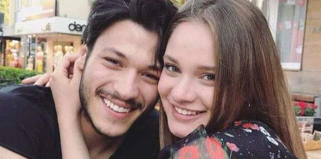 Ünlü Oyuncu Kubilay Aka'dan Beğeni Yağmuruna Tutulan 29 Ekim Paylaşımı!