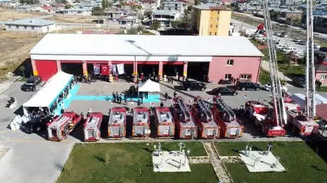 Van Büyükşehir Belediyesi, İtfaiye Filosunu Güçlendirdi Van Büyükşehir Belediyesi, İtfaiye Filosunu Güçlendirdi