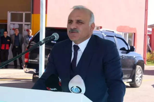 Van'da İtfaiyenin Yeni Araçları Tanıtıldı Van'da İtfaiyenin Yeni Araçları Tanıtıldı