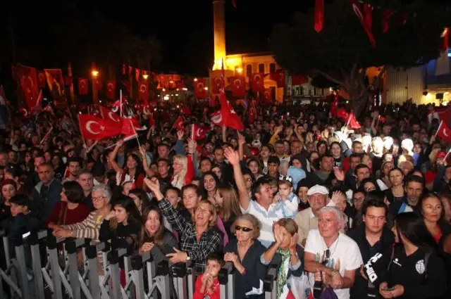 Bodrum'da Coşkulu Cumhuriyet Bayramı Bodrum'da Coşkulu Cumhuriyet Bayramı