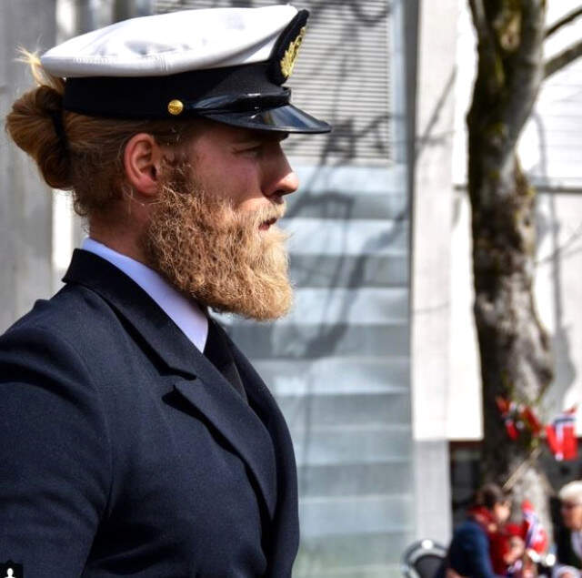Norveç Subayı Lasse Matberg, NATO'nun Yüzü Oldu