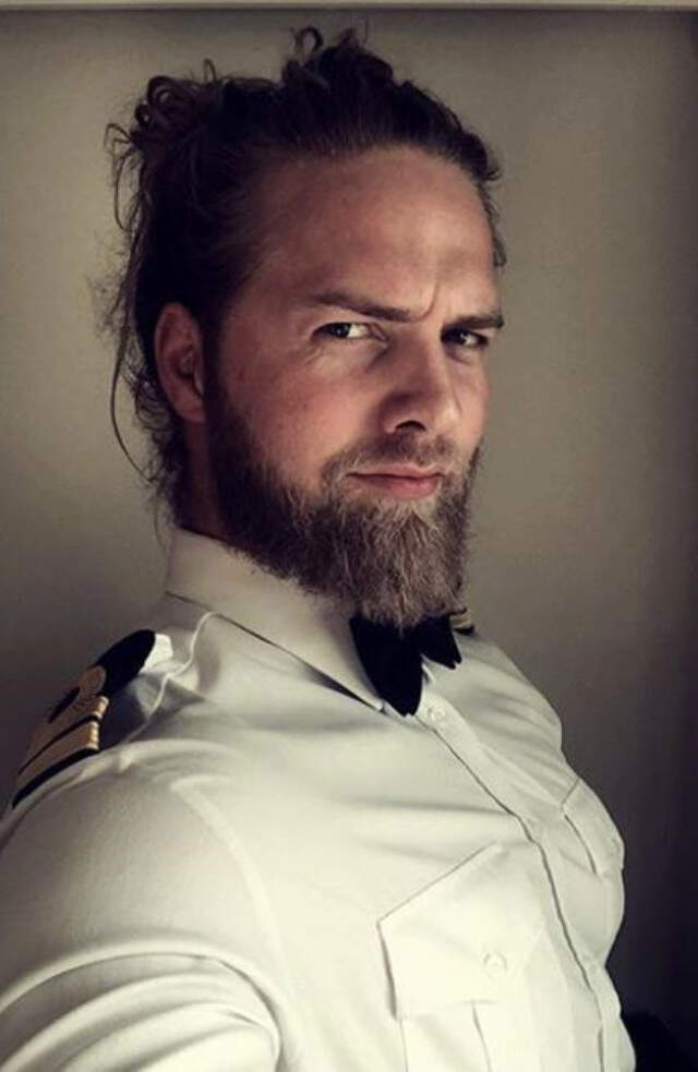 Norveç Subayı Lasse Matberg, NATO'nun Yüzü Oldu