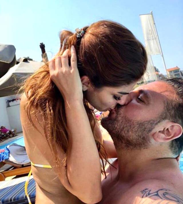 Öpüşme Fotoğrafları Ortaya Çıkan Özkan Şen, Çok Sert Konuştu