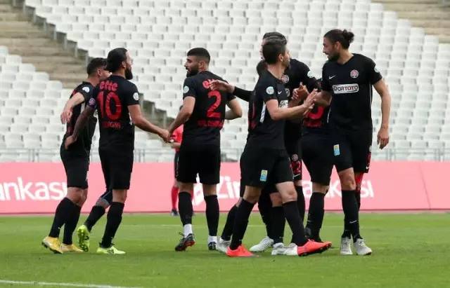 Ziraat Türkiye Kupası: Fatih Karagümrük: 4 - Afjet Afyonspor: 0