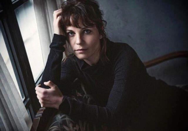 Ufak Tefek Cinayetler Dizisinden Ayrılacağı İddia Edilen Tülin Özen Kimdir?