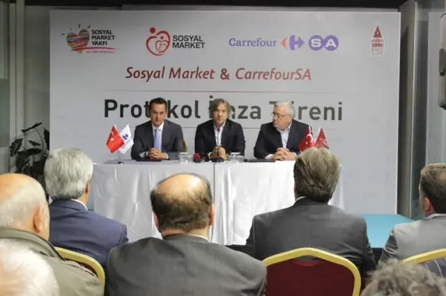 Beyoğlu Belediyesi Sosyal Market ile Carrefoursa Arasında İşbirliği Protokolü İmzalandı Beyoğlu Belediyesi Sosyal Market ile Carrefoursa Arasında İşbirliği Protokolü İmzalandı