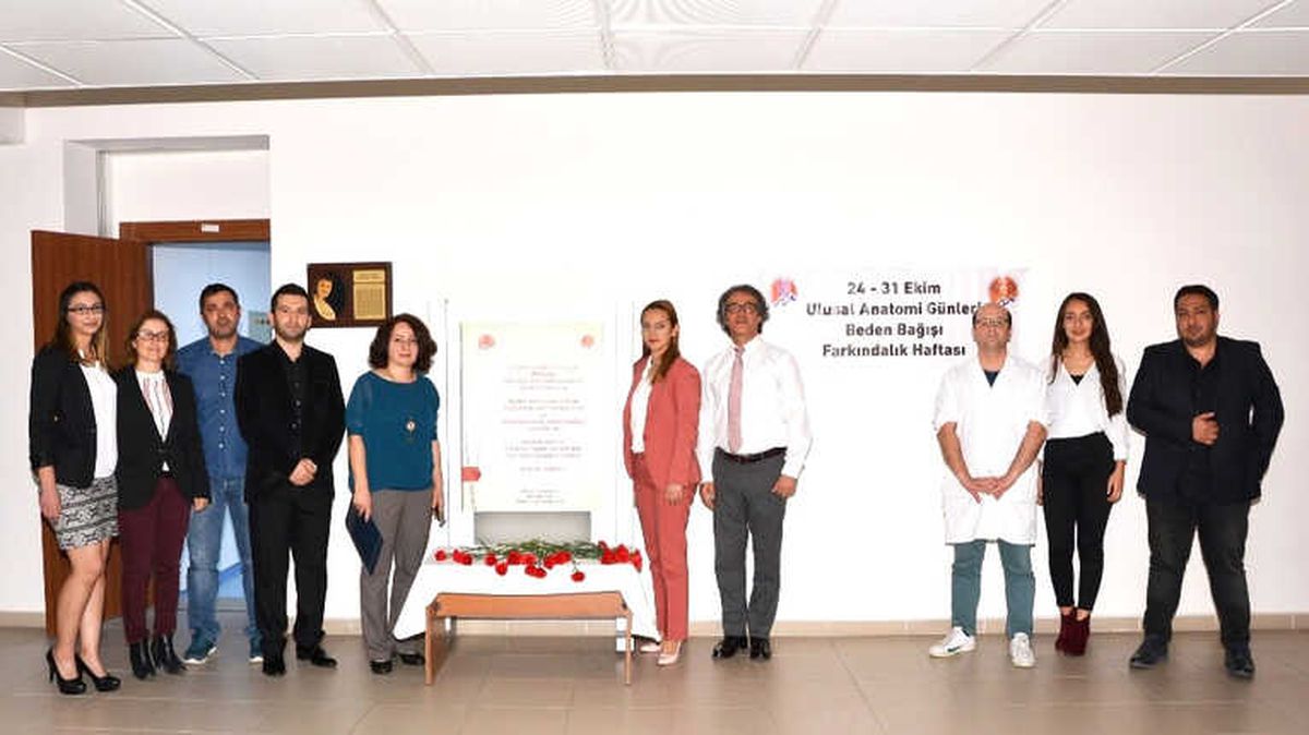 Prof. Dr. Öztürk: 'Öğrenciler Kadavra ile Daha İyi Eğitim Alıyor'