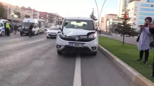 Uşak'ta Resmi Aracın Çarptığı Yaşlı Adam Öldü