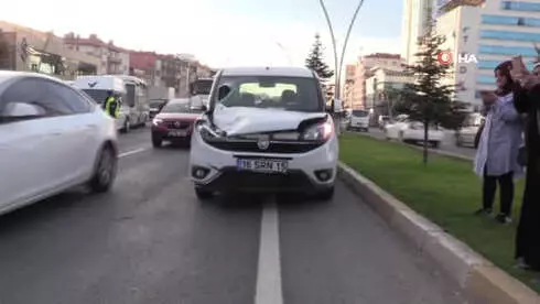 Uşak'ta Resmi Aracın Çarptığı Yaşlı Adam Öldü